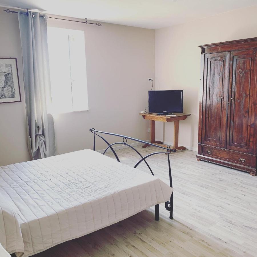 La Chiusa Bed And Breakfast モンティキアーリ エクステリア 写真
